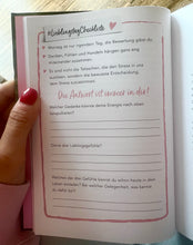 Lade das Bild in den Galerie-Viewer, *Das Leben schwer nehmen ist einfach zu anstrengend*